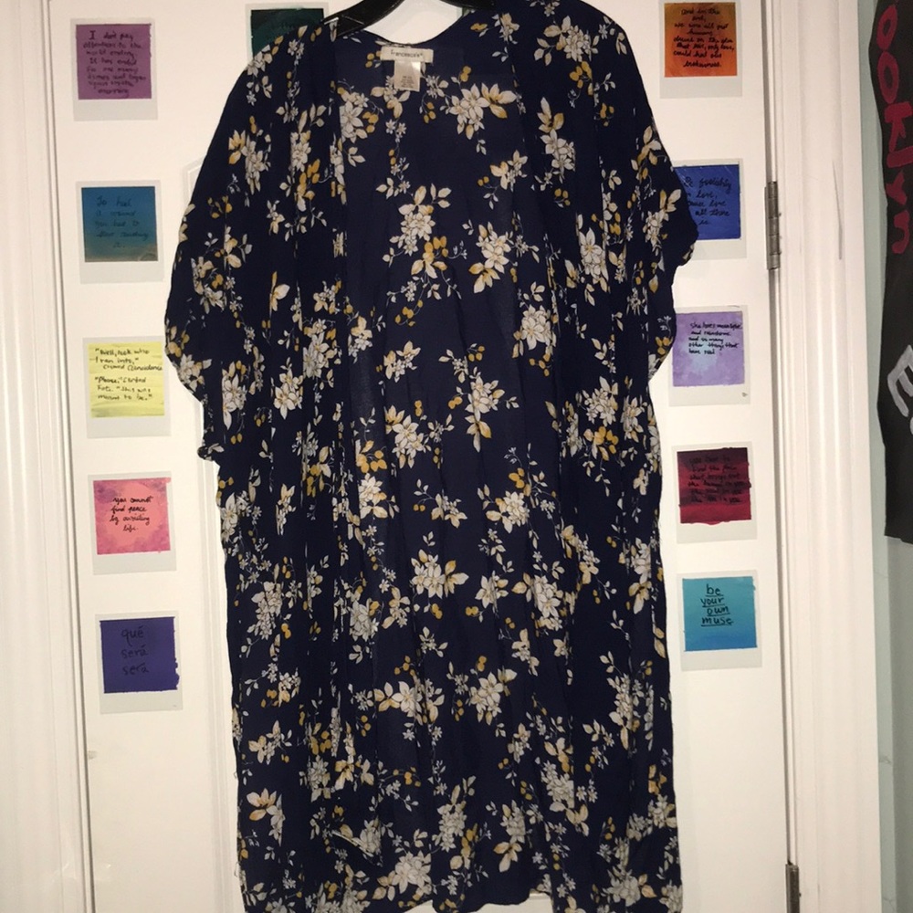 Patterned comfy cardigan